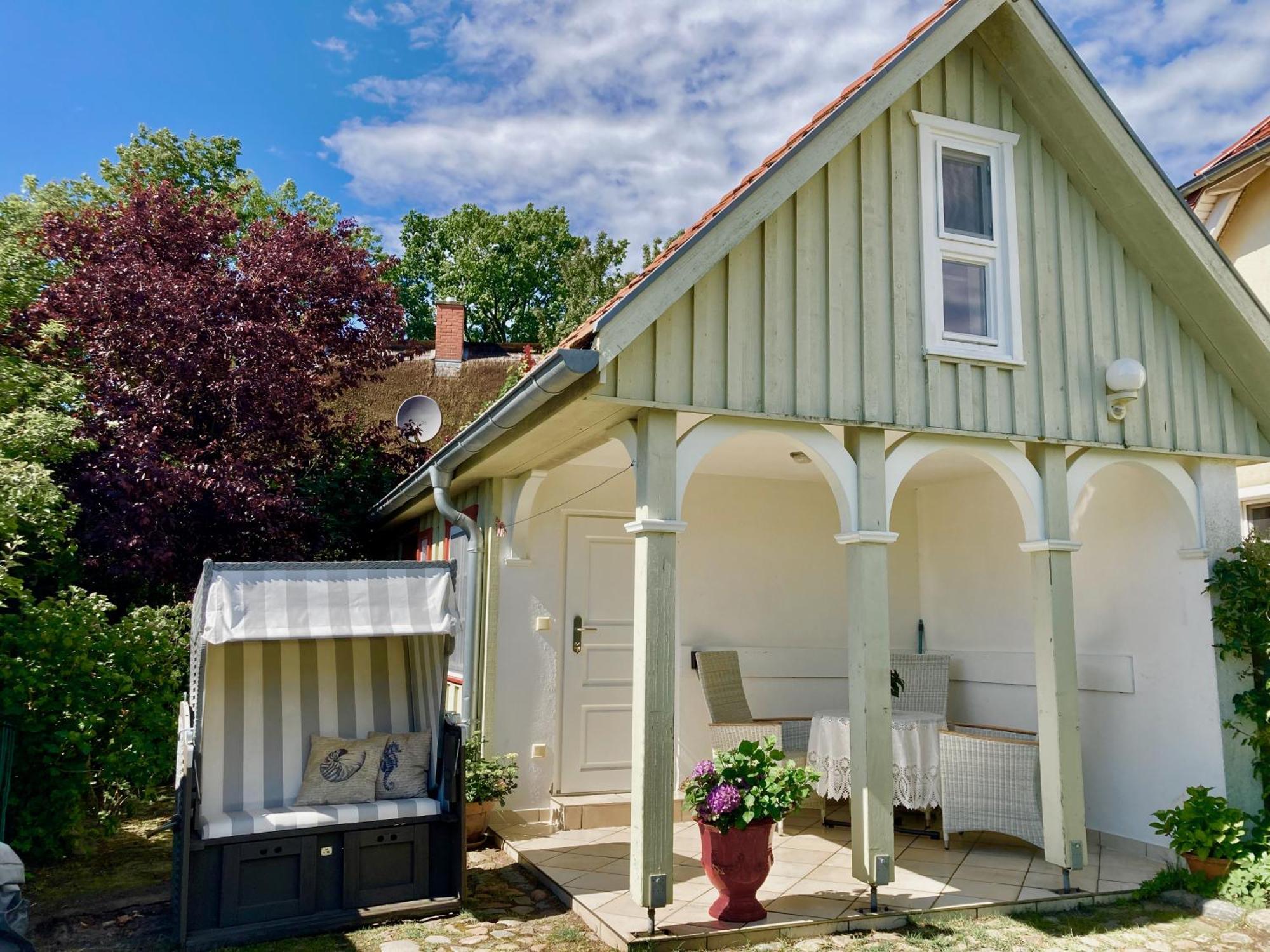Вилла Kleines Haus Am Hafen - Ruhig Und Gruen Am Ortsrand Преров Экстерьер фото