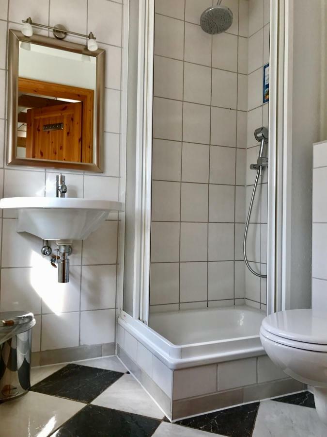 Вилла Kleines Haus Am Hafen - Ruhig Und Gruen Am Ortsrand Преров Экстерьер фото