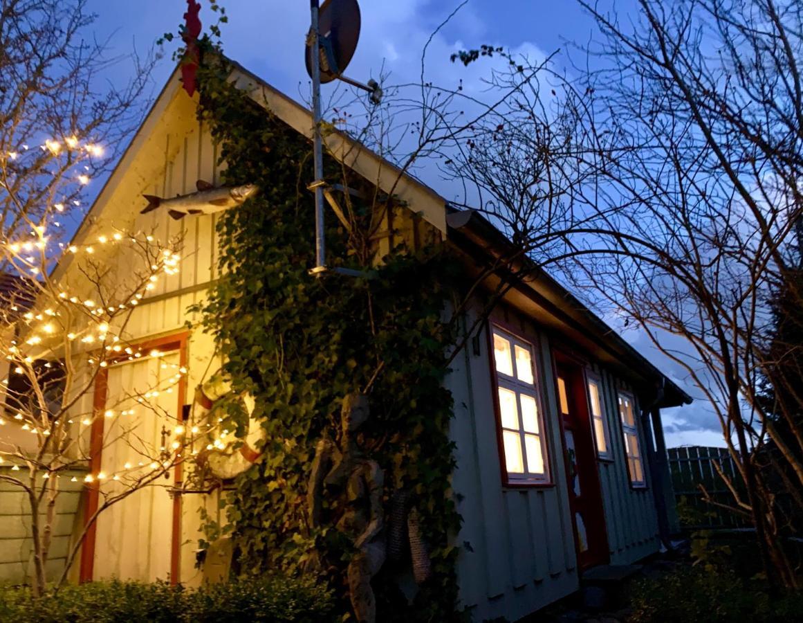 Вилла Kleines Haus Am Hafen - Ruhig Und Gruen Am Ortsrand Преров Экстерьер фото