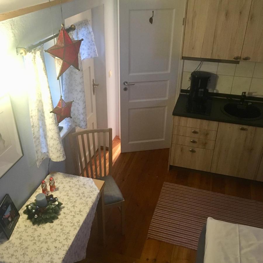 Вилла Kleines Haus Am Hafen - Ruhig Und Gruen Am Ortsrand Преров Экстерьер фото